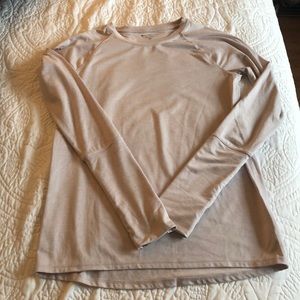 Athleta long sleeve top